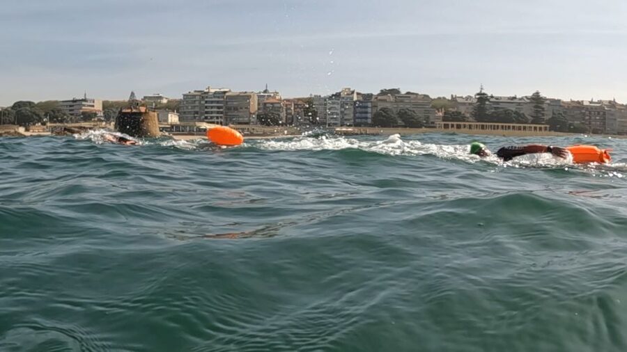 Porto: Open Water Swimming Tour with Wetsuit - Seeing Porto’s coast from the middle of the ocean