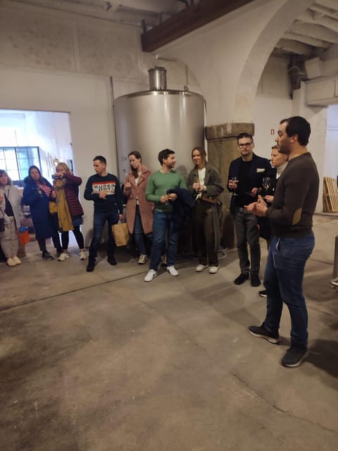 Porto: Port and Douro Wine Walking Tour with 9 Tastings - Stop 1: Vasques de Carvalho and your Port baseline