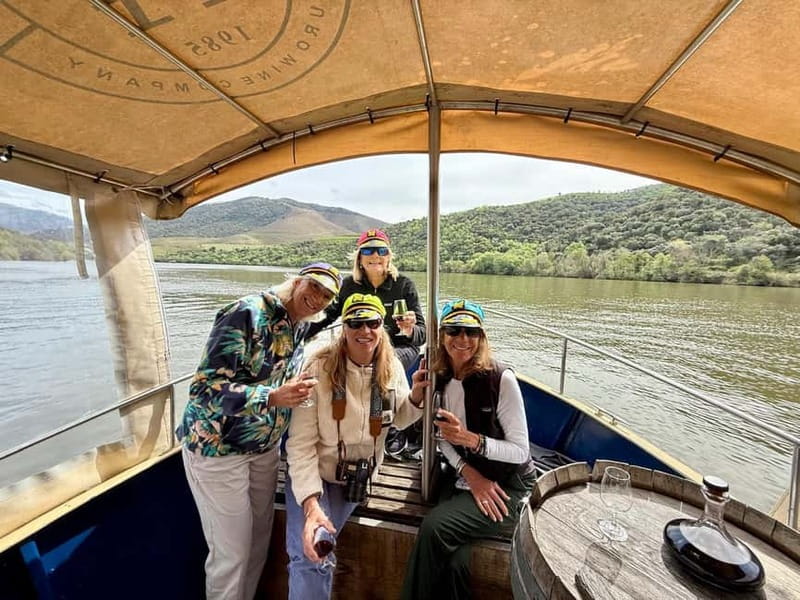 Porto: Premium Douro Valley Small-Group Tour, Cruise & Lunch - Sabrosa winery stop: first tastes in wine country