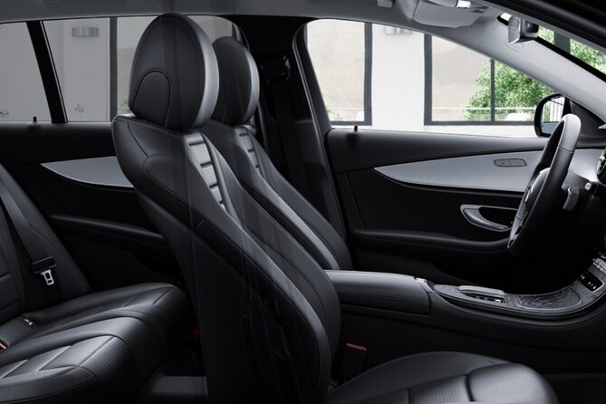 Porto Private arrival Transfer - Inside the Car: Air-Con, WiFi, Water, and Certified Professionals