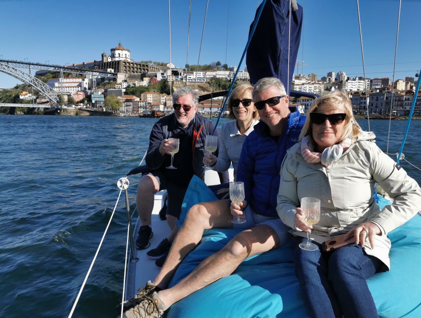 Porto: Private Douro River Charming Cruise w/wine tasting - The Porto and Gaia Landmarks You Can Actually Enjoy
