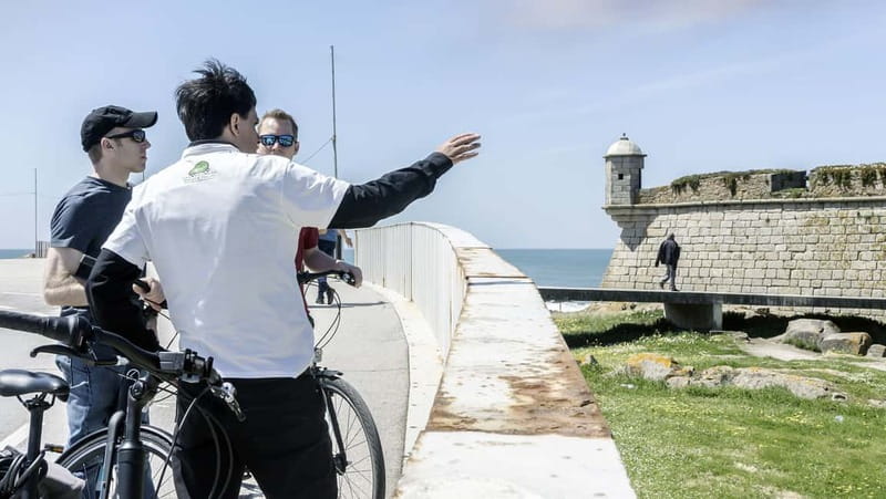 Porto Private E-Bike Tour: Douro River, Parks & Beaches - Meeting the bikes at BICLAS & TRICLAS (and why it matters)