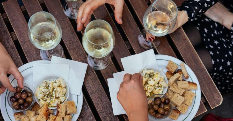 Porto: Private Evening Tour with Drinks & Bites - Clérigos After Dark: why this neighborhood is the right starting point
