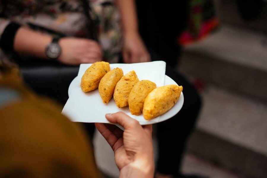 Porto: Private Food Tour – 10 Tastings with Locals - Vegetarian Alternative: What You Need to Say at the Start