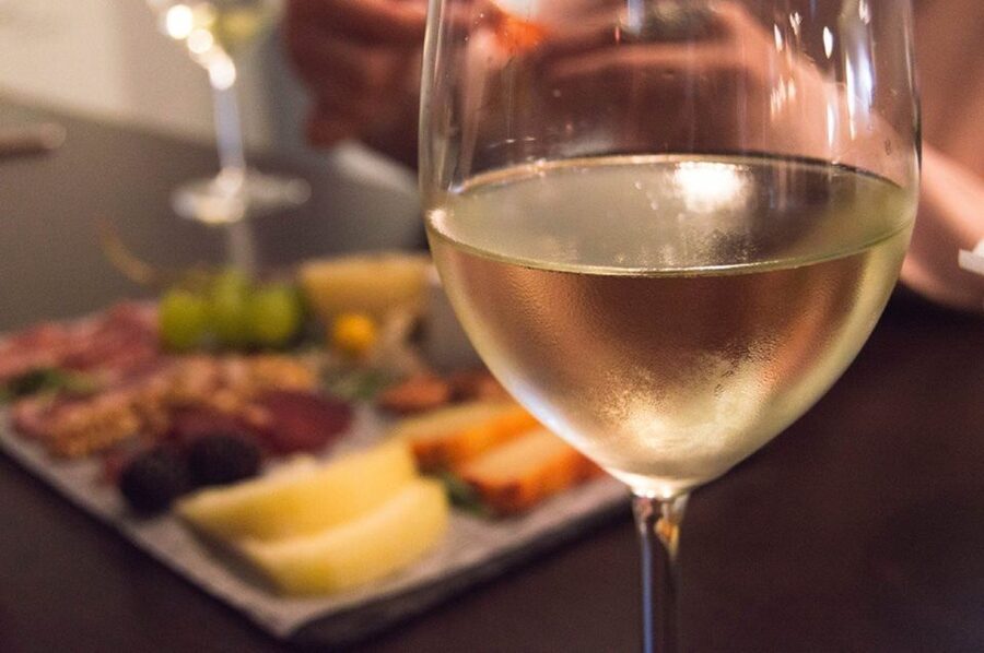 Porto: Private Guided Wine-Tasting Tour - Should you book this Porto private wine-tasting tour?