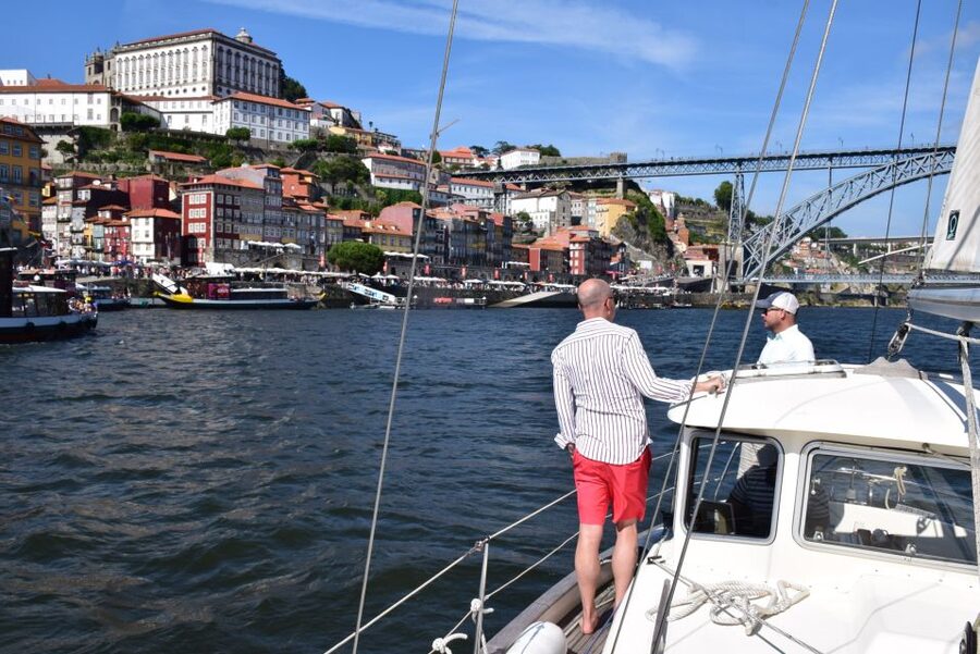 Porto: Private Sail on Douro River (Sunset Time Available) - Who this private sunset sail is best for