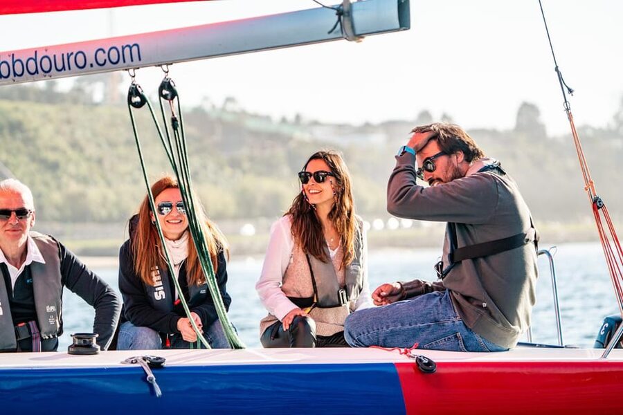 Porto: Private Sailing Experience in Douro River - Languages, Accessibility, and Fit for Different Travelers