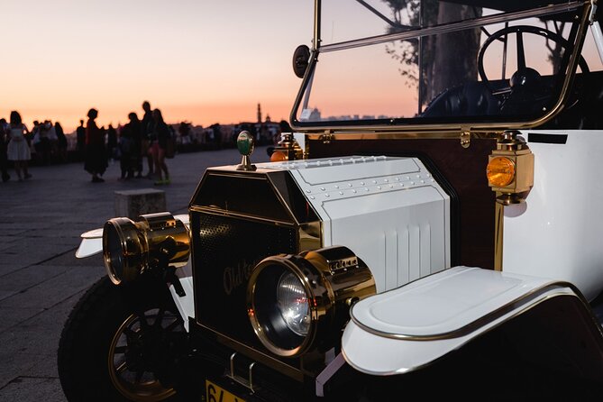 Porto:Private Tour of the Historic City in a Classic Ford T - Historic center highlights, in the order you will see them