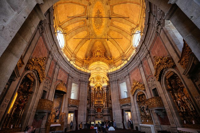 Porto: Private Tour with Locals – Highlights & Hidden Gems - Sao Bento Train Station, a stop that makes the whole city make sense