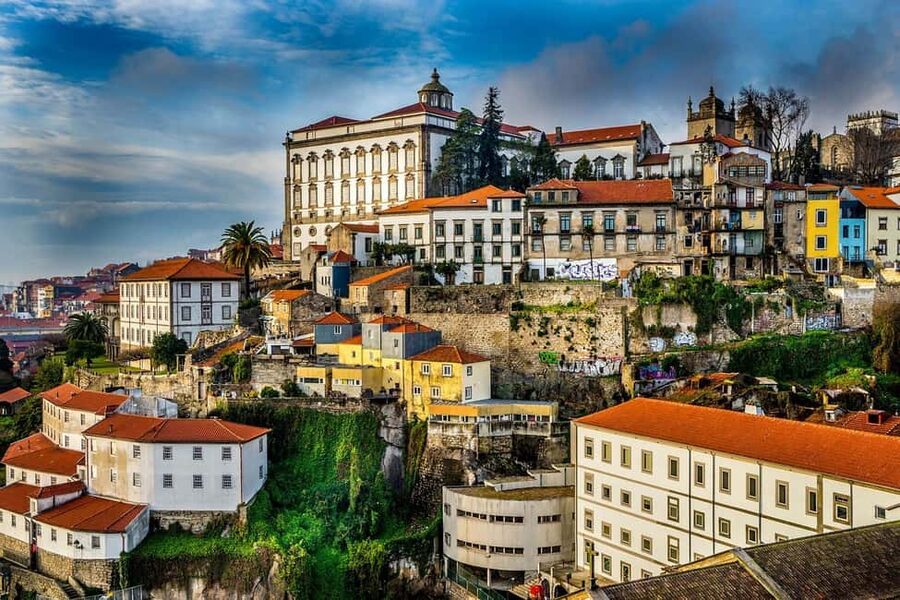 Porto Private Walking tour - São Francisco Church Complex and Ribeira: The Ending That Feels Like a Reward