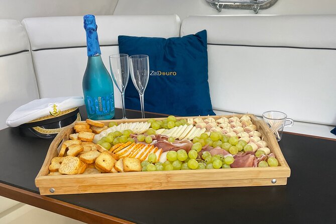 Porto: Private Yacht Cruise with Local Wine, Snacks and 6 Bridges - What “private” means in real life on a yacht