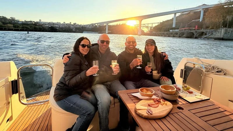 Porto: Private Yacht Cruise with Local Wines & Snacks - What $398 per group really means for value