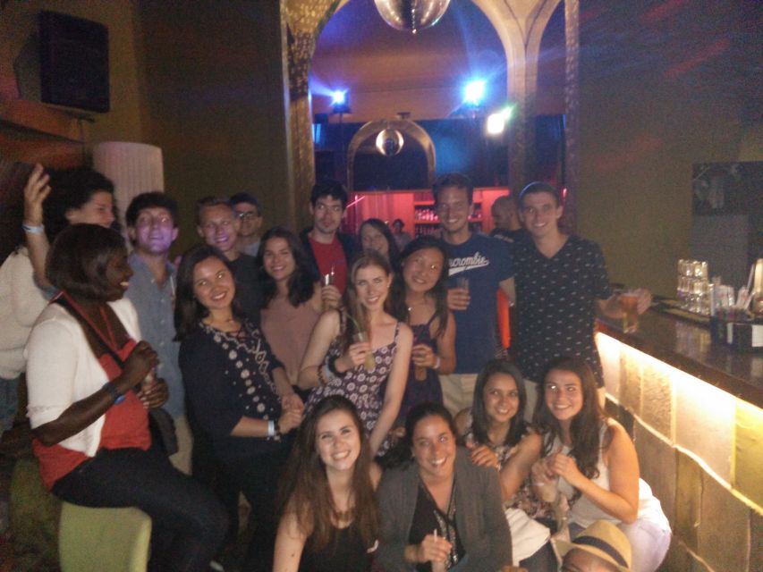 Porto: Pub Crawl with 6 Drinks and VIP Club Entry - Key highlights to know before you go