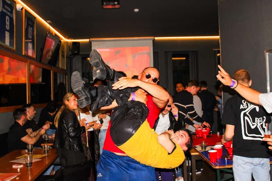 Porto: Pub Crawl with 7 Drinks, Games, and VIP Club Entry - Dress Code and Comfort Rules That Matter at a Club
