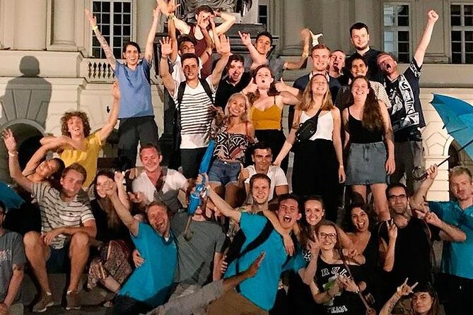 Porto Pub Crawl With Unlimited Beer - Meeting point at Cats Hostel, start at 10:30 pm, and how to prevent a wasted wait