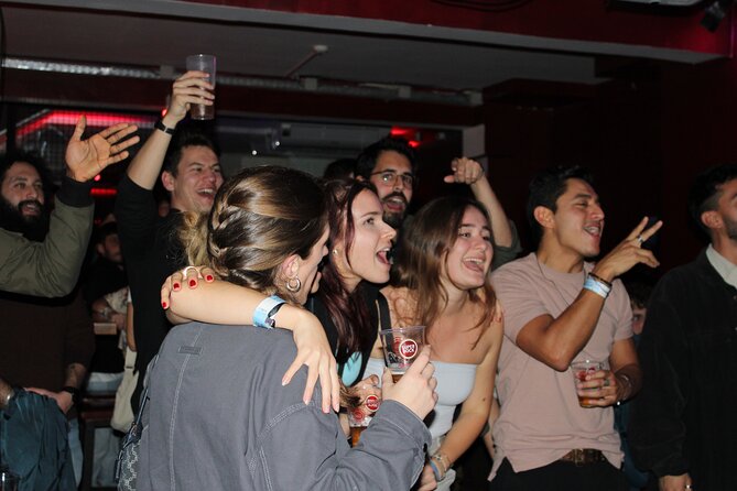 Porto Pubcrawl: 5h,7 Drinks,4 bars &Skip the line Club Entry - Rua da Galeria de Paris: two warm-up bar stops before the club