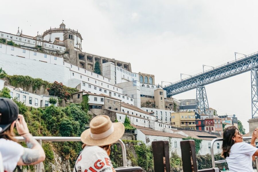 Porto: River Douro 6 Bridges Cruise - Timing and Departure Choices: Porto or Gaia, Hourly From Morning to Late Afternoon