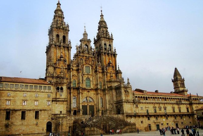 Porto: Santiago de Compostela and Valença do Minho Day Trip - Why Santiago Works as a Day Trip From Porto