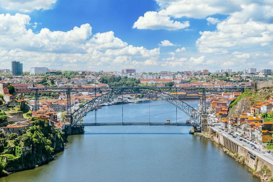 Porto: Six Bridges Cruise - Who should book the Porto Six Bridges Cruise, and who might want to skip it