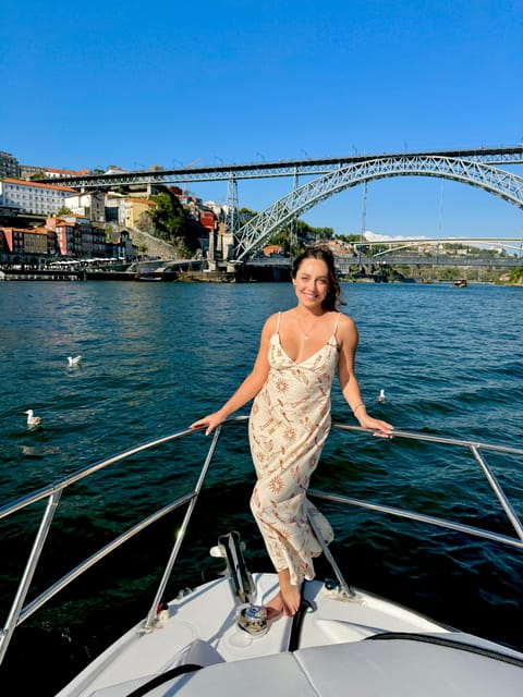 Porto: Small-Group 6 Bridges Douro River Cruise w/ Drink - Stop-by-stop on the 2-hour route: from Santa Marinha to Foz do Douro