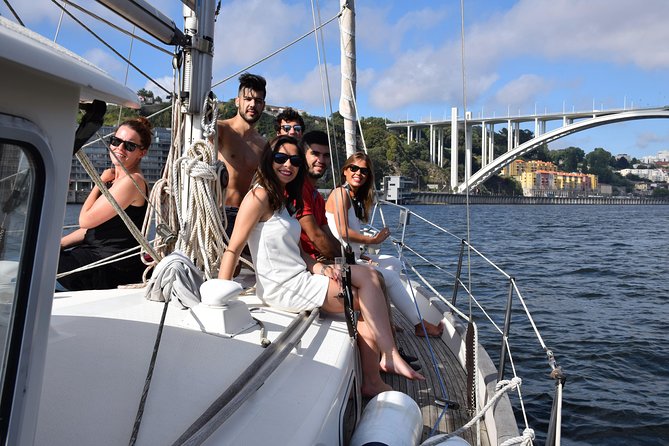 Porto: Small-Group Douro River Sailing Cruise - What to Wear and Bring for a Comfortable Sail