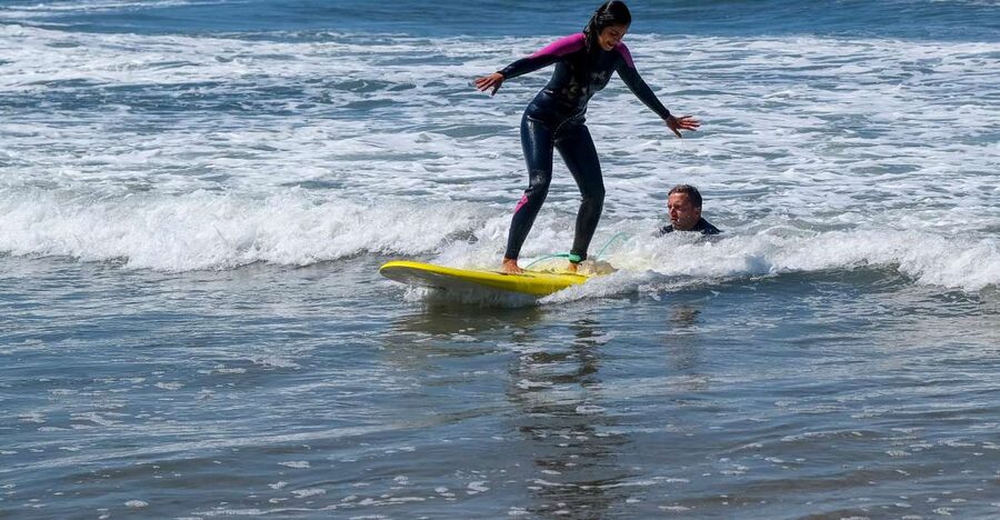 Porto: Small Group Surfing Experience with Transportation - Key things to know before you go
