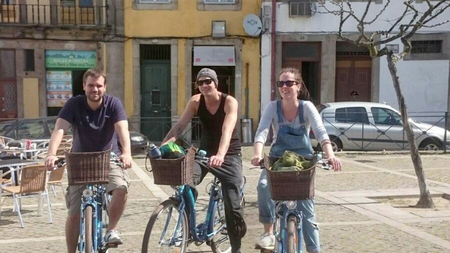 Porto Sunset Bike Tour - Headed toward Foz: lighthouses, views, and the ocean switch
