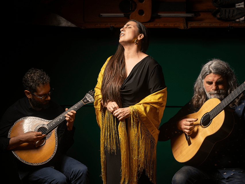 Porto: The Authentic Fado Concert with Port Wine - A One-Hour Fado Set by the Douro River and Porto City