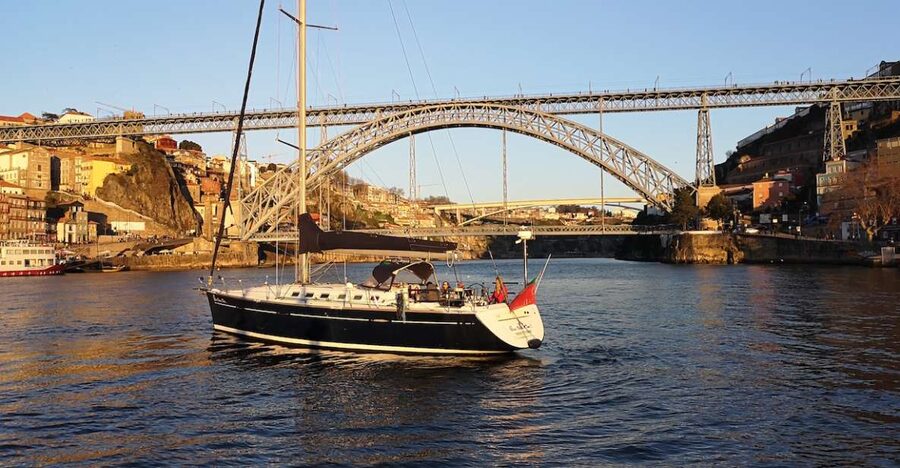 Porto: The Best Douro Boat Tour - Ribeira and Miragaia: Where the Cruise Feels Like Real Porto