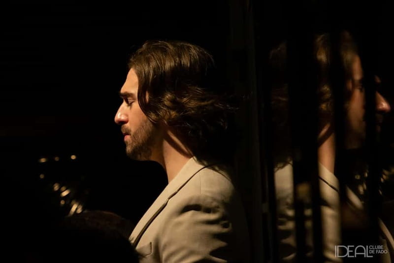 Porto: The highest-rated traditional fado concert (downtown) - Portuguese Guitar Takes the Spotlight
