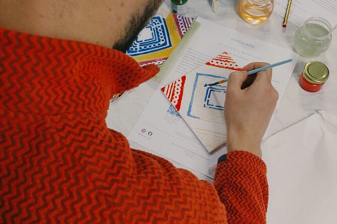 Porto: Tile Painting Workshop with Porto Wine (Sé do Porto) - Logistics that make the class easier than it sounds