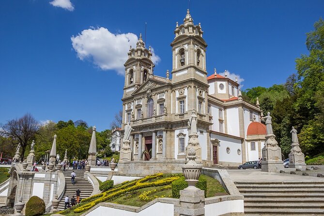 Porto to Santiago Compostela with Braga-Guimarães-Barcelos-Viana - A Porto to Santiago Transfer That Feels Like a Route, Not Just Travel