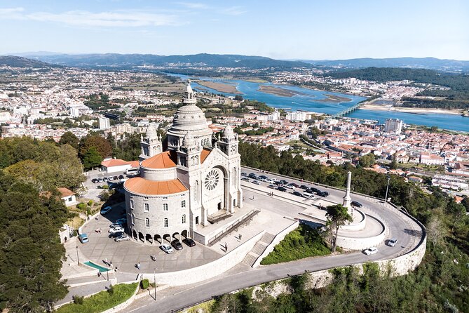 Porto to Santiago Compostela with Braga-Guimarães-Barcelos-Viana - Porto First Stop: Departing With Time to Settle