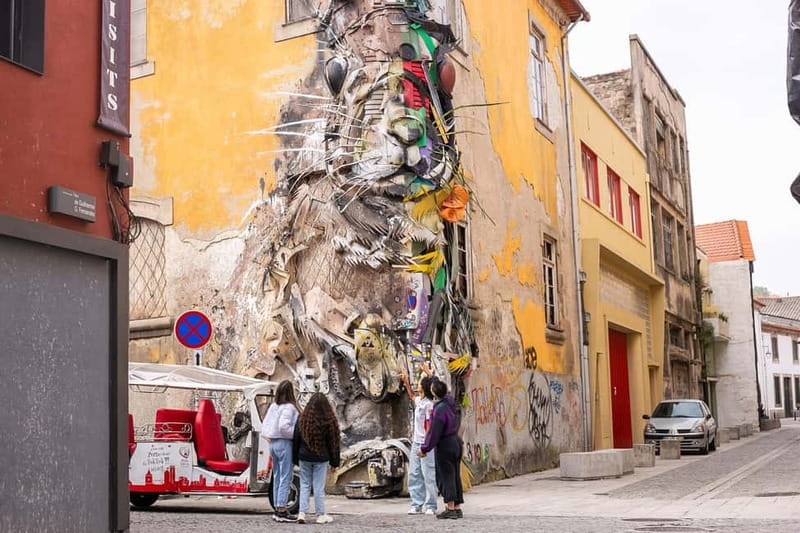 Porto Tour: A tour, a thousand stories in Tuk Tuk - 3h - Electric Tuk Tuk Comfort for a 3-Hour City Story