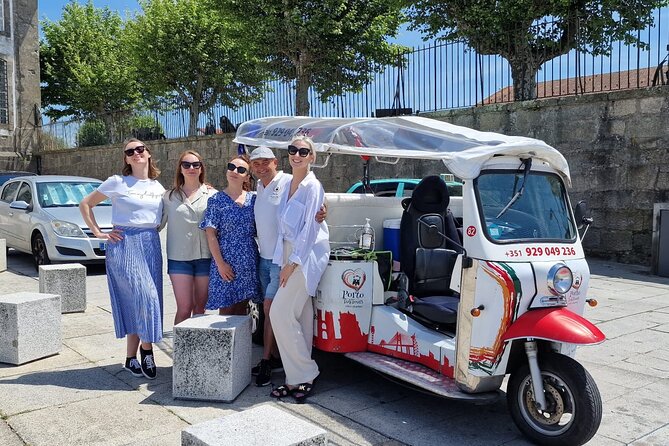 Porto: tuk tuk adventure tours old town 1h - Key things to know before you ride