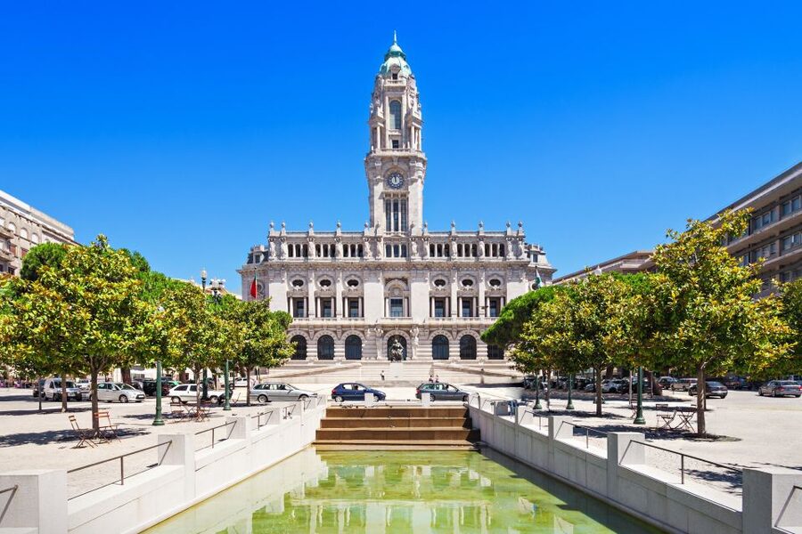 Porto: Tuk-Tuk Tour, Douro River Cruise, and Wine Tasting - Winery visit in Porto with Port tastings of two wines