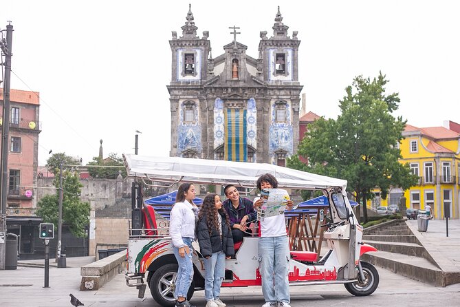 Porto: Tuk tuk vip guided tour - 1.30h - Practical Tips to Make This Tour Work for Your Day