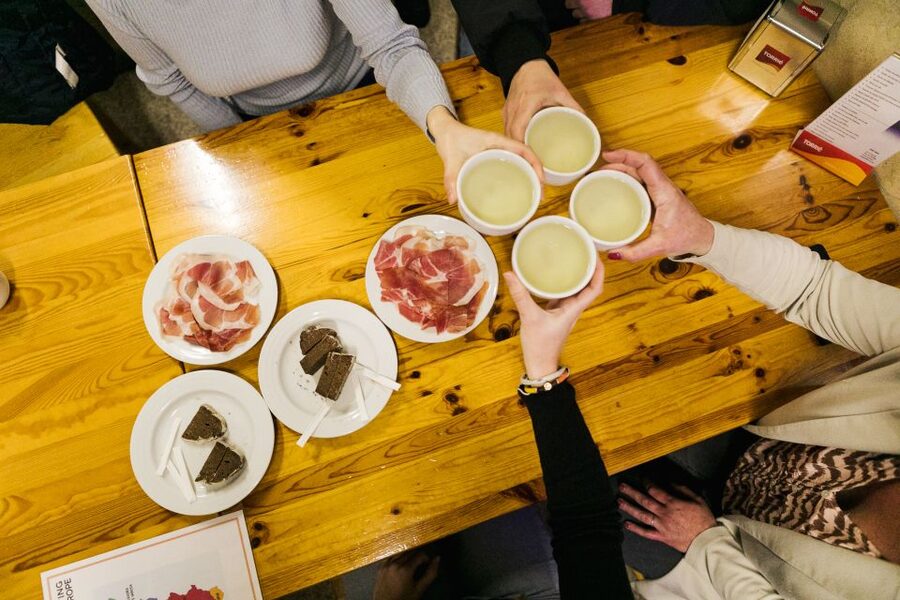 Porto: Walking Dinner Tour with Family-Owned Restaurants - The Four-Course Traditional Dinner, Including the Classics