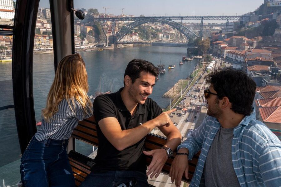 Porto: Walking Tour, Lello Bookshop, Boat and Cable Car - The Douro River cruise: why it feels like the grand finale