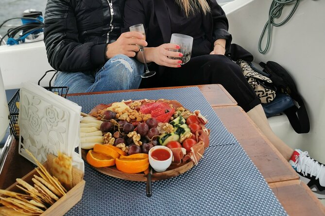 Porto: Wine and cheese tasting on a sailboat on the Douro River - The Tasting Plan: Wine You Pick, Then Port That Closes the Deal