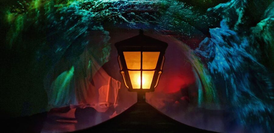 Porto: World of Discoveries Entry Ticket - Interactive maps and the globe: why the routes make sense