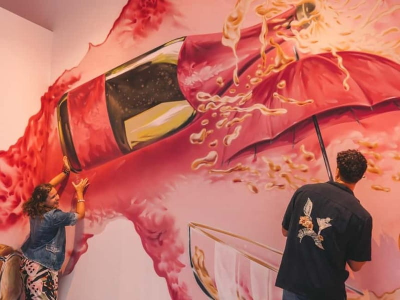 Porto: WOW Pink Palace Entry Ticket & Tasting - Your 1.5-hour rosé route through the 11 themed rooms
