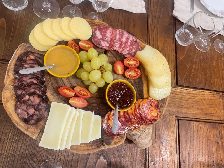 Portuguese Wine Tasting w Local Cheese & Cold Cuts pairing - Your Green, White, Red Flight, and What to Notice