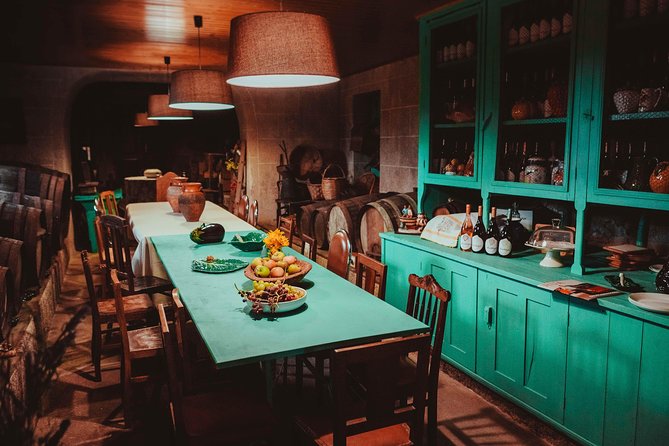Premium Private Vinho Verde Tour:3 Wineries with Tastings & Lunch - Your Private Day Trip Layout: 8:30 Start, About 10 Hours