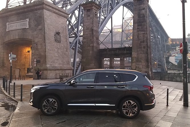 Private Airport Transfer from Porto to Vigo - The Ride Itself: Chauffeur Service, Free Perks, And A Relaxed Pace
