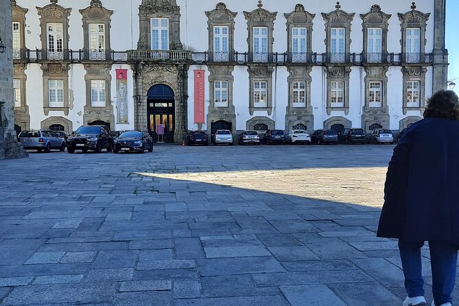 Private Airport Transfer: Porto (24/7 Mercedes VIP Service) - Price and value: what $24.03 buys you in Porto