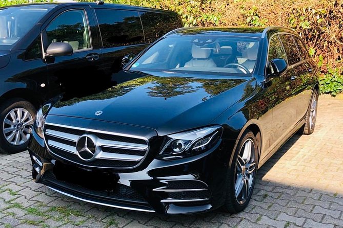 Private Airport Transfer: Porto (24/7 Mercedes VIP Service) - Meeting point magic: arrivals, hotel lobbies, and easy ID