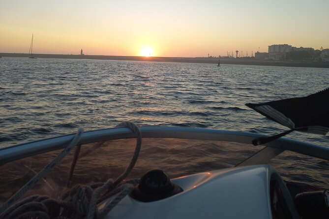 Private Boat Tour on the Douro River at Sunset - Freixo Marina pickup, then right into the bridges