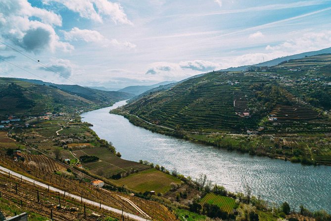 PRIVATE Day Trip Through Enchanting Douro Valley by Car & Boat - Timing, duration, and what your day will feel like