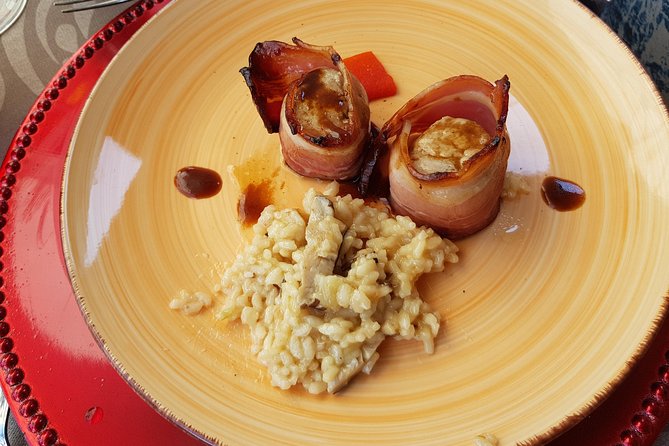 Private Douro Valley visit to three vineyards with Lunch from Porto - Pinhão viewpoints: using the hills as your lesson plan